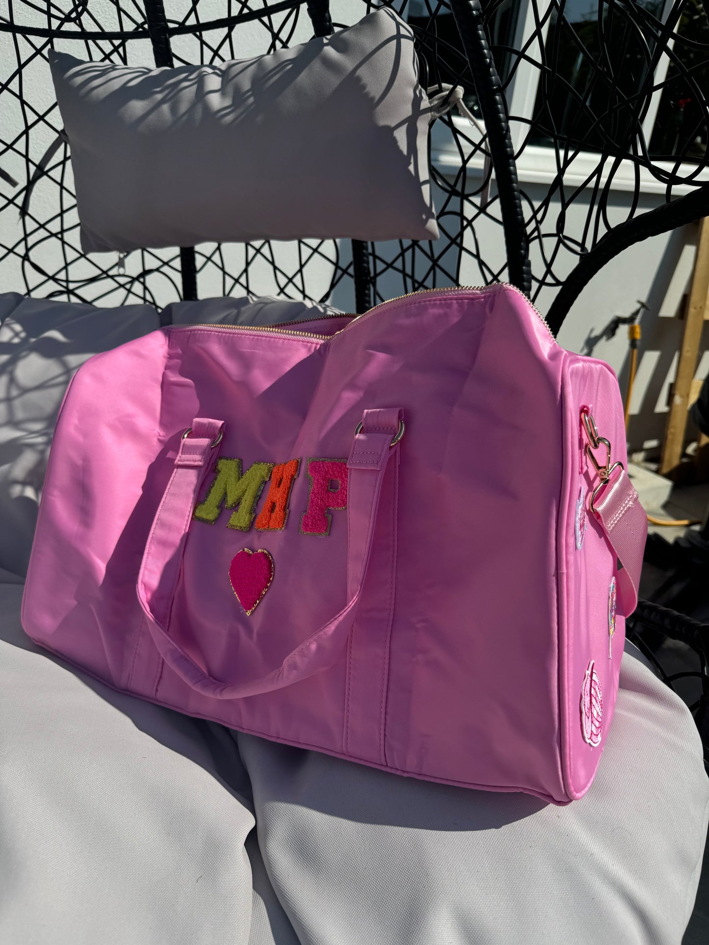 MAKE YOUR OWN WEEKEND BAG