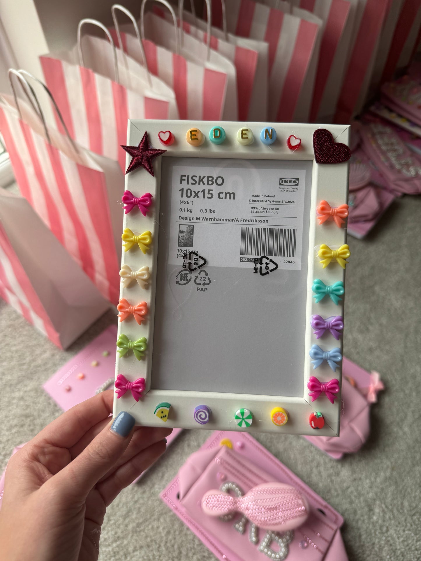 MAKE YOUR OWN PHOTO FRAME KIT
