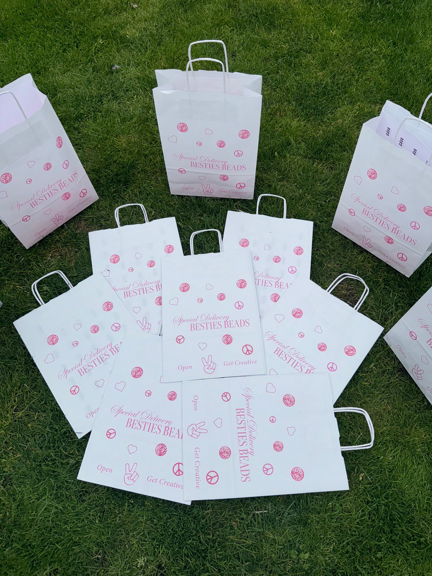 BESTIES & BEADS GIFT BAG