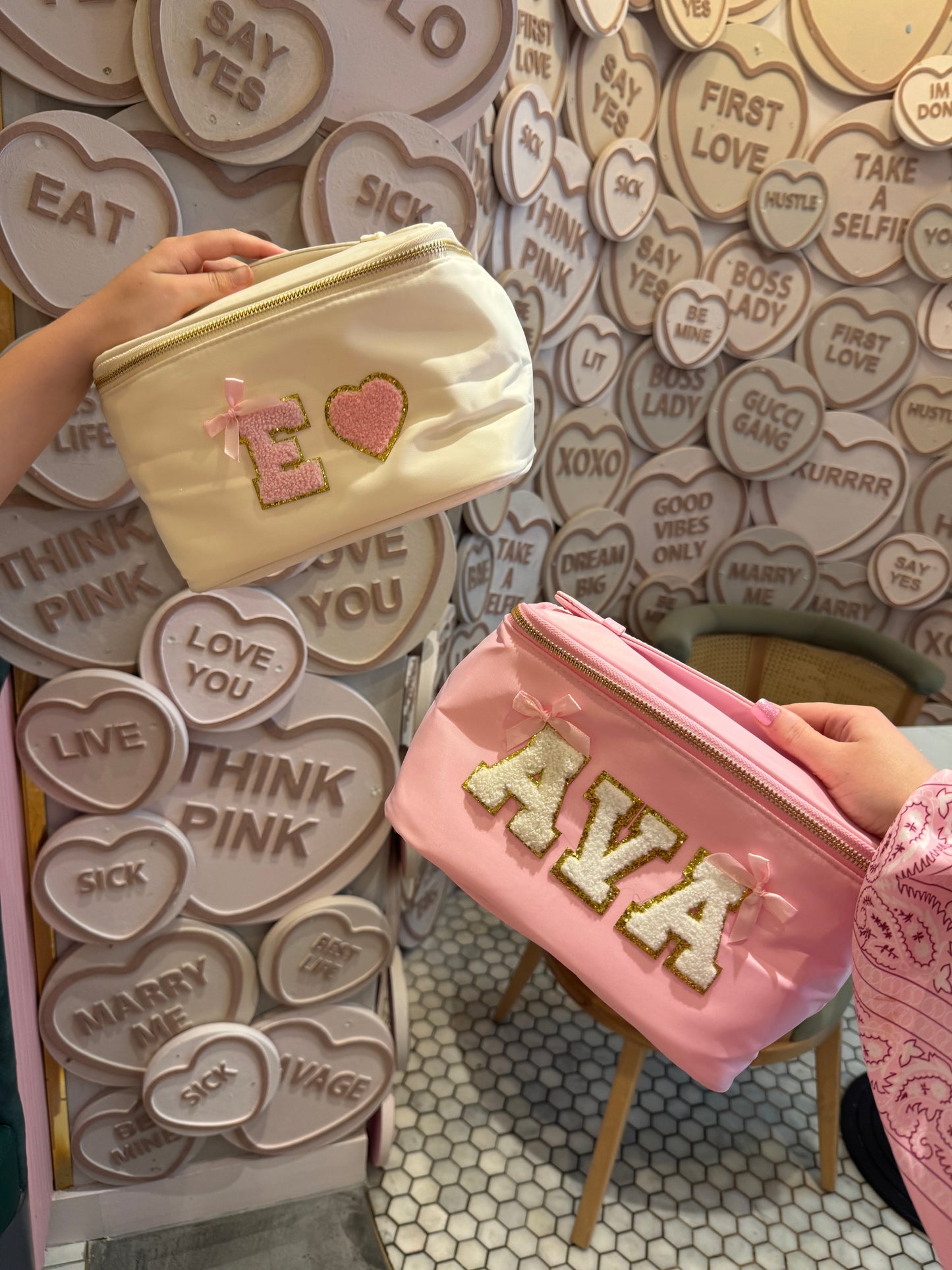 MAKE YOUR OWN VANITY CASE